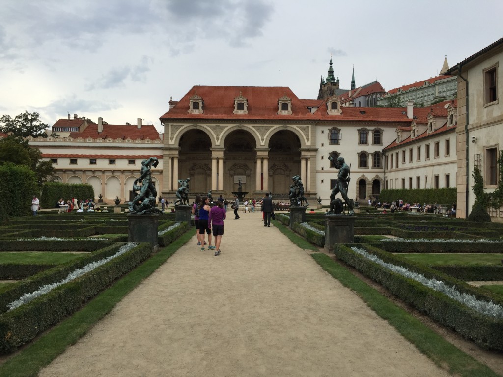 Walking through the Prague senate and senate gardens